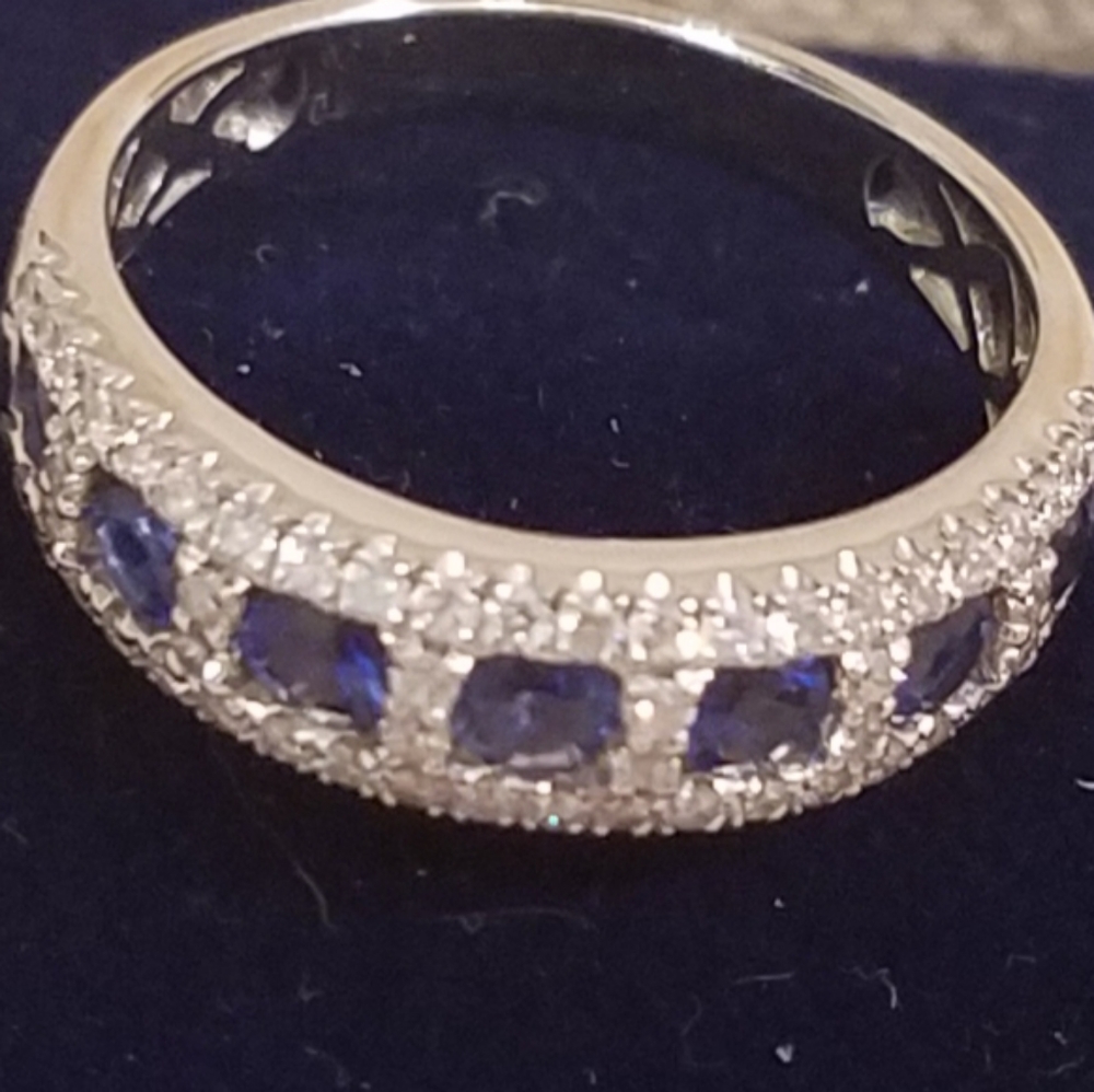 ❌❌❌SOLD❌❌❌DIAMOND & SAPPHIRE RING - Picture 8 of 12
